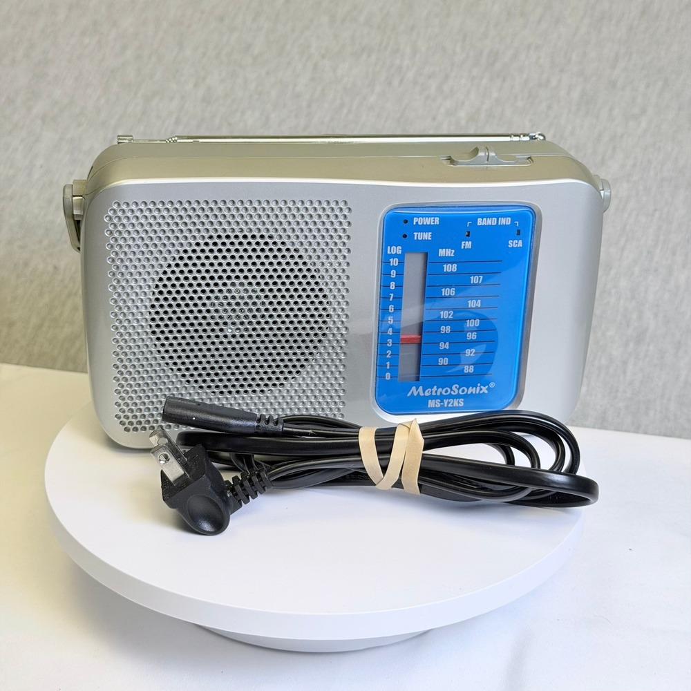 MetroSonix MS-Y2KS Portable FM SCA Radio Silver Grey Analog Tuner AC Battery